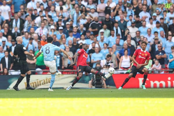 Uskomattoman alun saanut Man City vei FA Cupin - ManU ei pystynyt estämään triplaa ainakaan tässä vaiheessa Uskomattoman alun saanut Man City vei FA Cupin – ManU ei pystynyt estämään triplaa ainakaan tässä vaiheessa