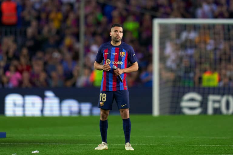 Lionel Messi ja Sergio Busquets saamassa seuraa kolmannesta Barca-legendasta?