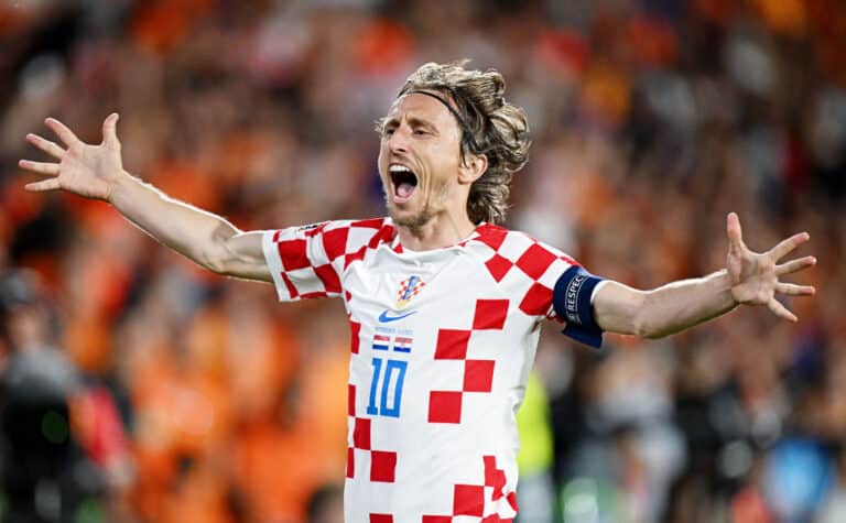 Kuka tekee Italian maalit ja nähdäänkö legendan jäähyväiset?