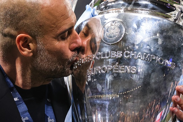 Pep Guardiola pottuili ManU:lle - teki kivuliaan vertauksen Pep Guardiola pottuili ManU:lle – teki kivuliaan vertauksen