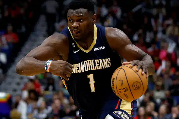 NBA-tähti Zion Williamson talousvaikeuksissa – Sopassa mukana koko perhe