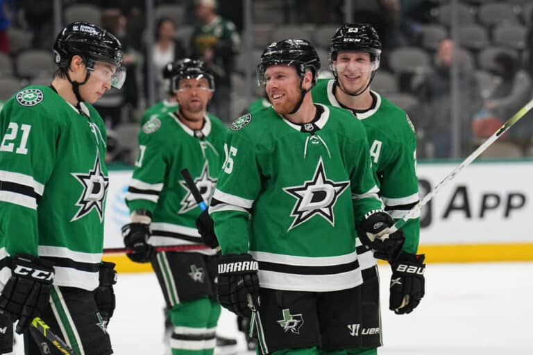 Entinen NHL-superlupaus teki uuden sopimuksen – iski viime kaudella 25 maalia