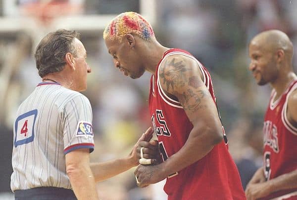 Muistatko vielä tämän? Suomessakin käynyt NBA-tähti lähti kesken finaaleiden Hulk Hoganin matkaan Muistatko vielä tämän? Suomessakin käynyt NBA-tähti lähti kesken finaaleiden Hulk Hoganin matkaan