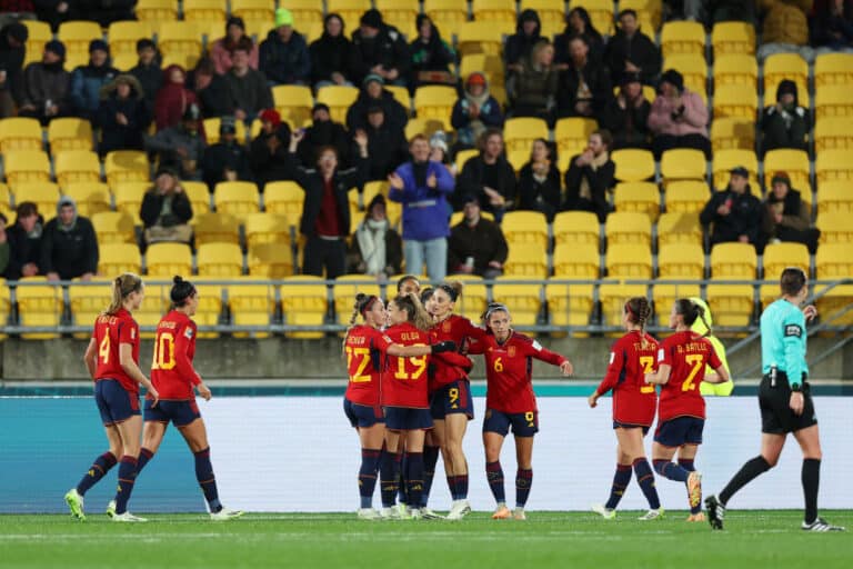 Espanja pyöritteli Costa Rican solmuun naisten MM-kisoissa