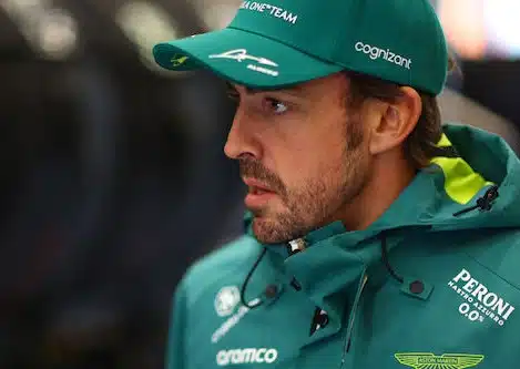 F1-konkari Fernando Alonso latasi loistavan vastauksen ikäkysymykseen F1-konkari Fernando Alonso latasi loistavan vastauksen ikäkysymykseen