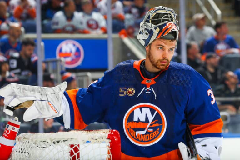 Islanders kiinnitti tähtivahdin jättisopimuksella