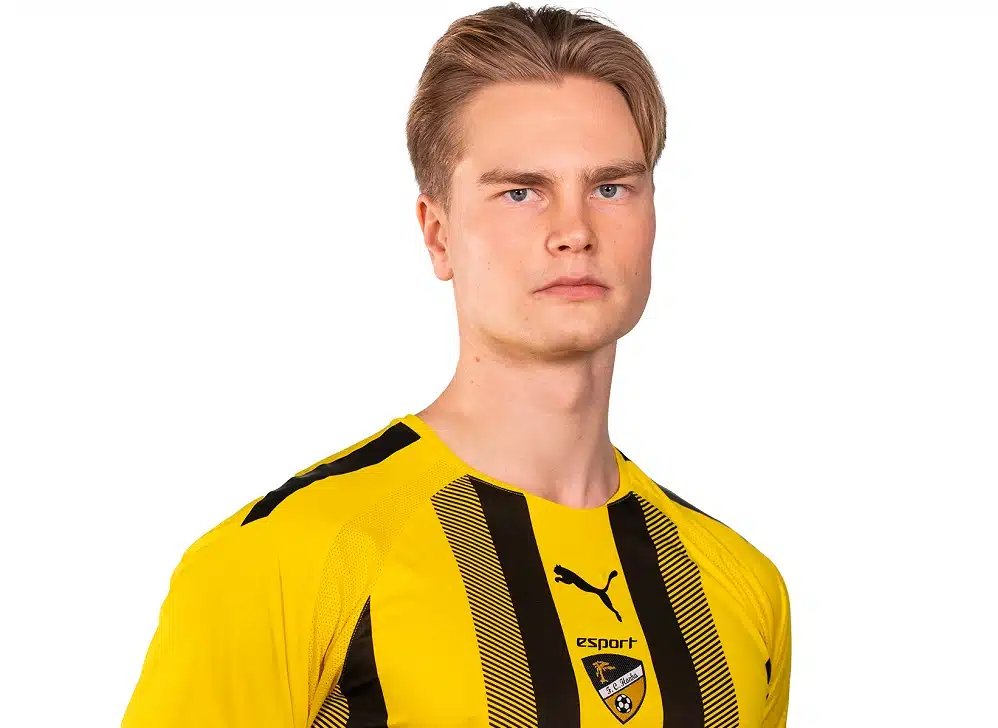 Hongalla luvassa jännittävä europelimatka – "Lennetään Venäjän läpi" Hongalla luvassa jännittävä europelimatka – ”Lennetään Venäjän läpi”