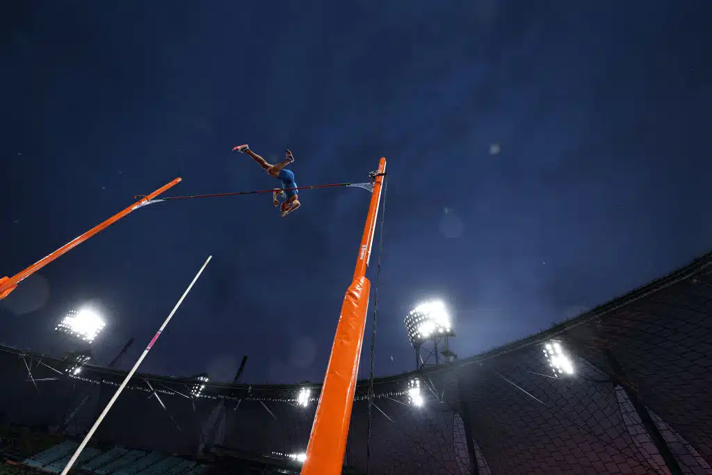 Seiväshypyn Suomen ennätysmiehen traaginen kohtalo