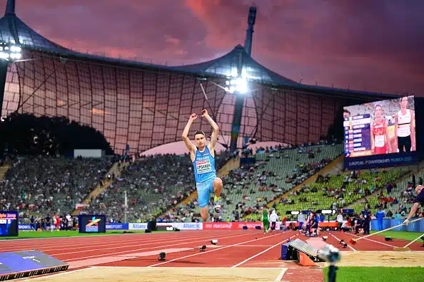 Simo Lipsanen on nyt tiukan paikan edessä – olympiakisapaikka vaarassa