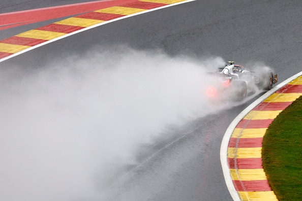 F1-sarjasta on tulossa todella yllättävä kuljettajauutinen F1-sarjasta on tulossa todella yllättävä kuljettajauutinen