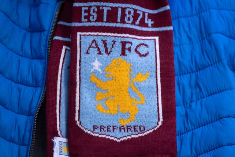 Aston Villa virittelee rajua kaappausta ManU:n nenän edestä