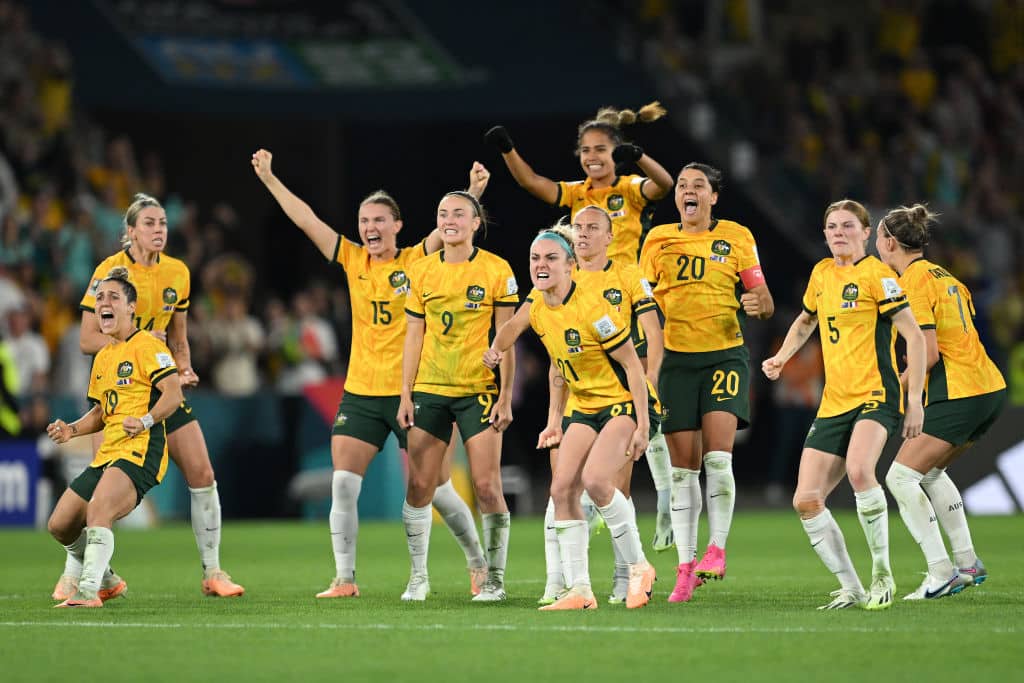 Australia jatkoi yllätyksiään naisten MM-kisoissa Australia jatkoi yllätyksiään naisten MM-kisoissa