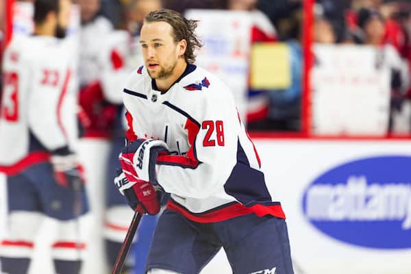 Venäjän passin saanut kanadalainen entinen NHL-pelaaja teki taas valintansa Venäjän passin saanut kanadalainen entinen NHL-pelaaja teki taas valintansa