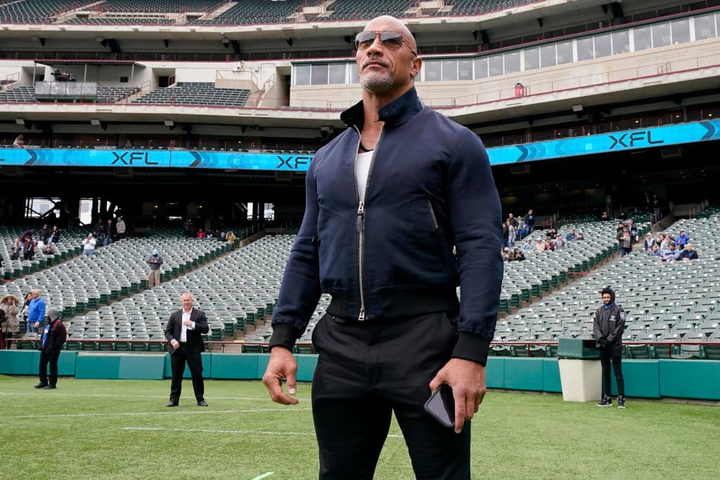 Yhdysvaltalaiset urheilutähdet asettuivat Havaijin maastopalouhrien avuksi