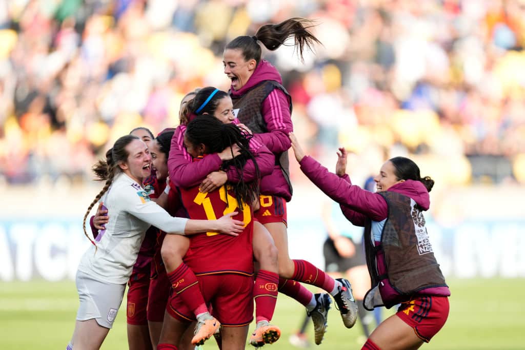 Espanja voitti huippupelin olympialaisissa Espanja voitti huippupelin olympialaisissa