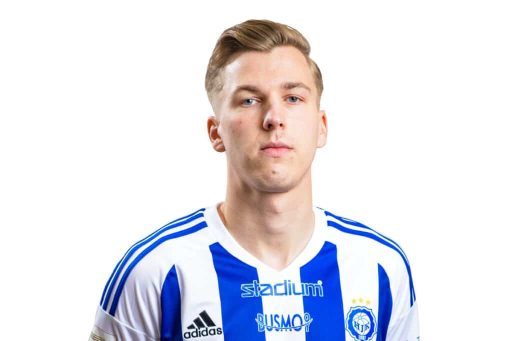 Vahvistus: HJK teki kovan luokan hankinnan – "Meille oli erittäin tärkeää saada tämä sopimus maaliin" Vahvistus: HJK teki kovan luokan hankinnan – “Meille oli erittäin tärkeää saada tämä sopimus maaliin”