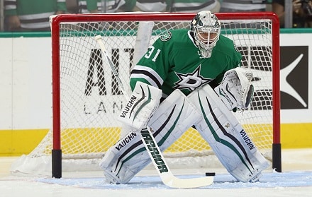 Siinäkö se oli? Suomalainen NHL-pelaaja saamassa lähtöpassit - vain kolme ottelua seurassa! Siinäkö se oli? Suomalainen NHL-pelaaja saamassa lähtöpassit – vain kolme ottelua seurassa!