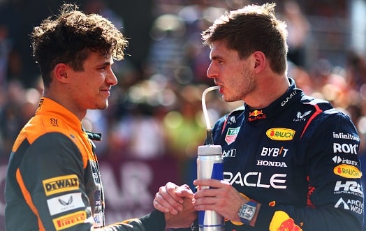 Toinen F1-tähtikuski moitti Max Verstappenin Singaporessa saamia sanktioita liian löysiksi: "En halua sanoa liikaa" Toinen F1-tähtikuski moitti Max Verstappenin Singaporessa saamia sanktioita liian löysiksi: ”En halua sanoa liikaa”