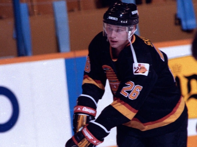Suomalainen NHL-legenda pelasti Viron sarjapaikan Suomalainen NHL-legenda pelasti Viron sarjapaikan