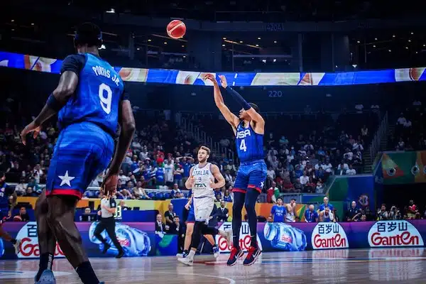 Yhdysvaltojen koripallokatastrofi: toimittajalla selvä näkemys epäonnistumisen syistä