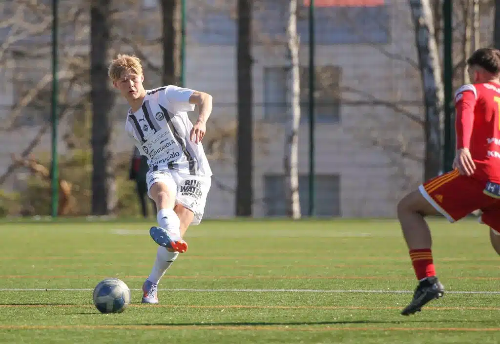 TPS kiinnitti huippulupauksen