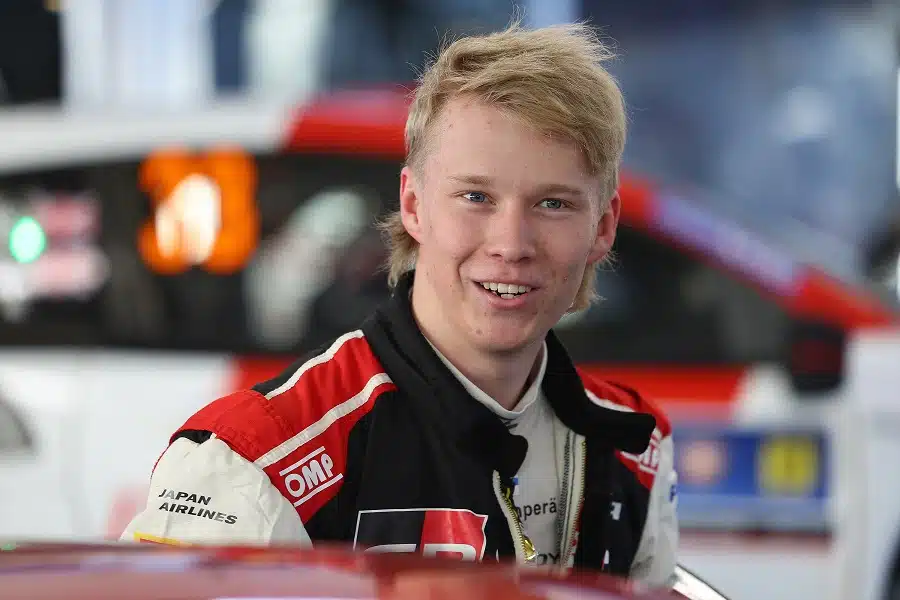 Toyota-pomo muistutti – yksi asia Kalle Rovanperältä puuttuu vielä Toyota-pomo muistutti – yksi asia Kalle Rovanperältä puuttuu vielä