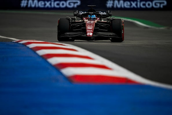 Valtteri Bottakselle on annettu iso lupaus ensi kaudesta - ainakin paperilla Valtteri Bottakselle on annettu iso lupaus ensi kaudesta – ainakin paperilla