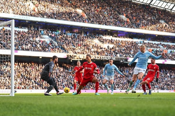 Erling Haaland teki hurjan ennätyksen – Liverpool aiheutti silti Man Citylle pettymyksen
