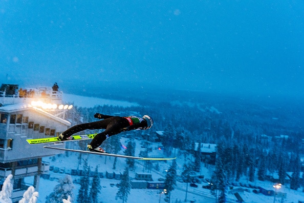 Hirmuhyppy Rukalla – uusi mäkiennätys