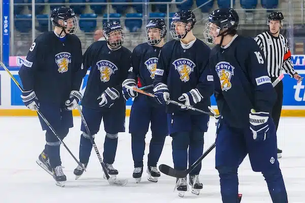 Pikkuleijonien taso on hiipunut Pikkuleijonien taso on hiipunut