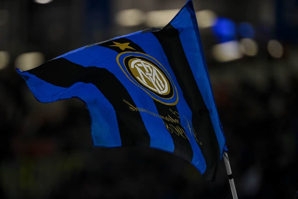 Real Madrid ja Chelsea virittelevät isoa kaksintaistelua siirtomarkkinoilla Real Madrid ja Chelsea virittelevät isoa kaksintaistelua siirtomarkkinoilla