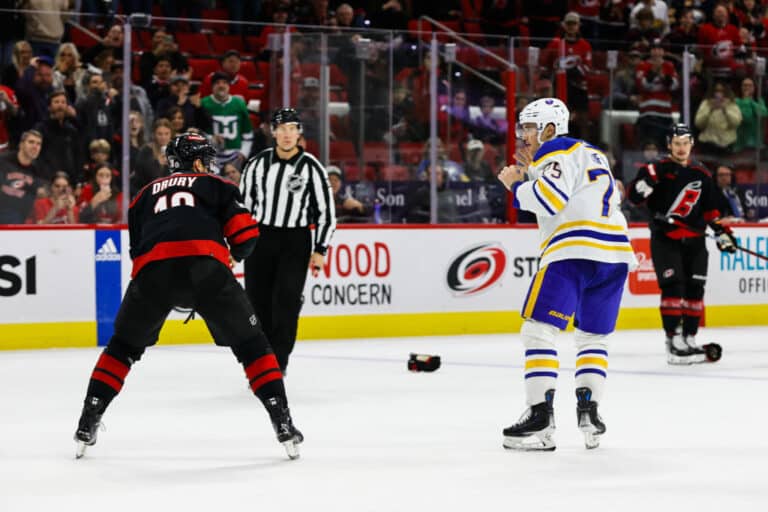 Tappeluiden määrät menneet yllättävään suuntaan NHL:ssä