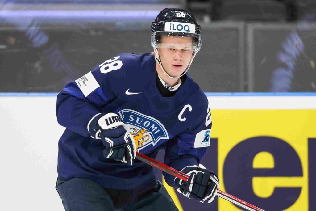 Nuorten Leijonien kapteeni latasi suorat sanat TV5:llä Nuorten Leijonien kapteeni latasi suorat sanat TV5:llä