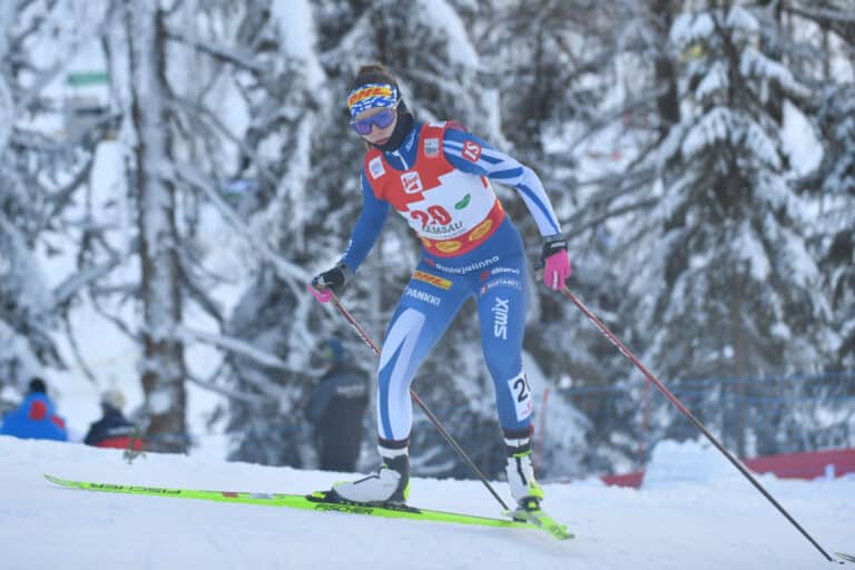 Suurlupaus Minja Korhonen paras suomalainen yhdistetyssä