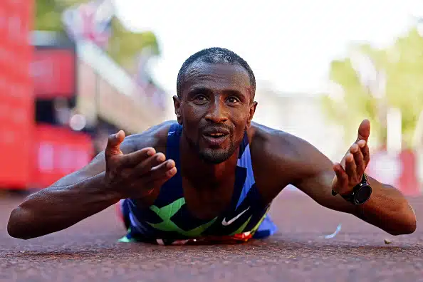 Nyt jysähti hurja aika maratonilla – huima ennätysparannus