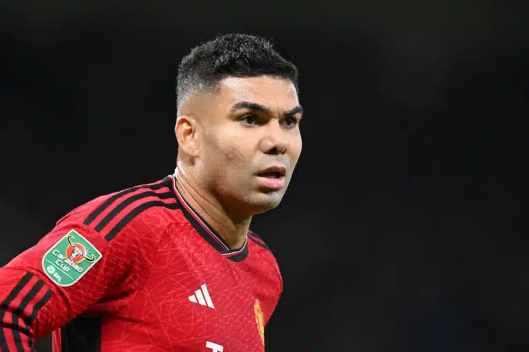 Cristiano Ronaldo vaatii ManU:n pelaajaa rinnalleen