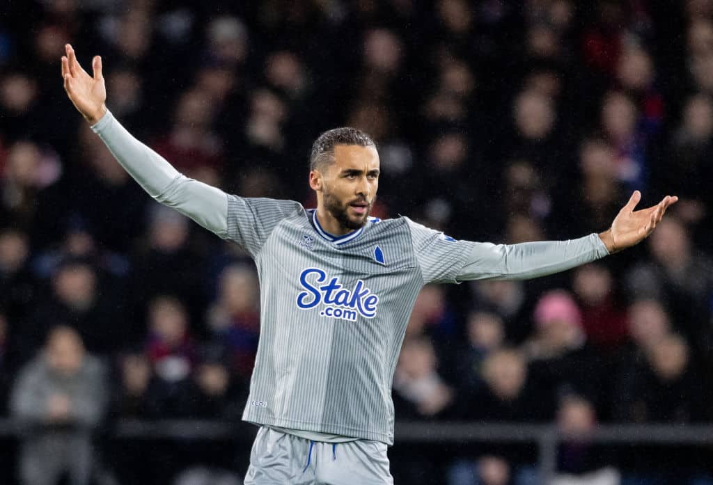 Crystal Palace ja Everton uusintaotteluun – hyökkääjälle suora punainen kortti Crystal Palace ja Everton uusintaotteluun – hyökkääjälle suora punainen kortti