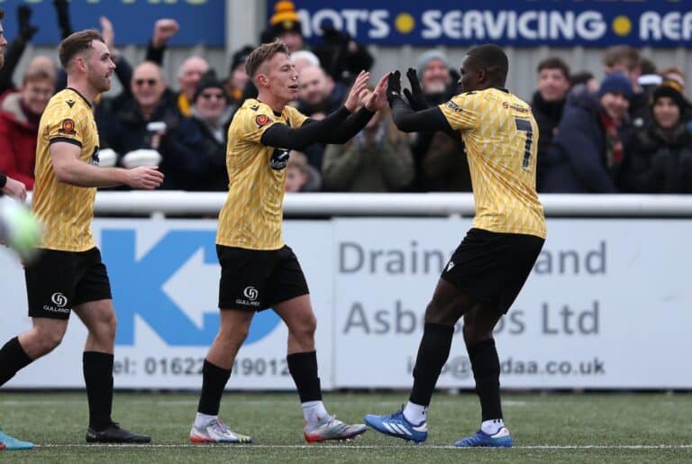 FA Cup osoitti jälleen taikansa – pikkuseuran tuhkimotarinalle jatkoa