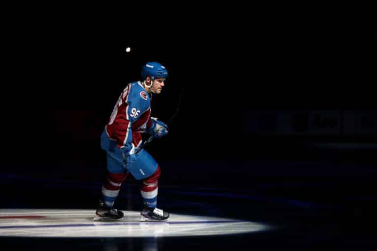 Mikko Rantanen hurjasteli hirmutehot juhlaottelussaan