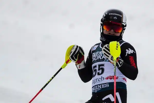 Rosa Pohjolainen teki suomalaista urheiluhistoriaa ja voitti MM-pronssia