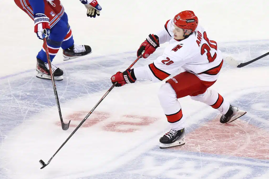 Sebastian Ahon tehot eivät riittäneet New Yorkissa Sebastian Ahon tehot eivät riittäneet New Yorkissa