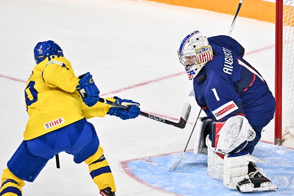 MM-finaalille häpeällinen loppu - USA rökitti Ruotsin näytöstyyliin MM-finaalille häpeällinen loppu – USA rökitti Ruotsin näytöstyyliin