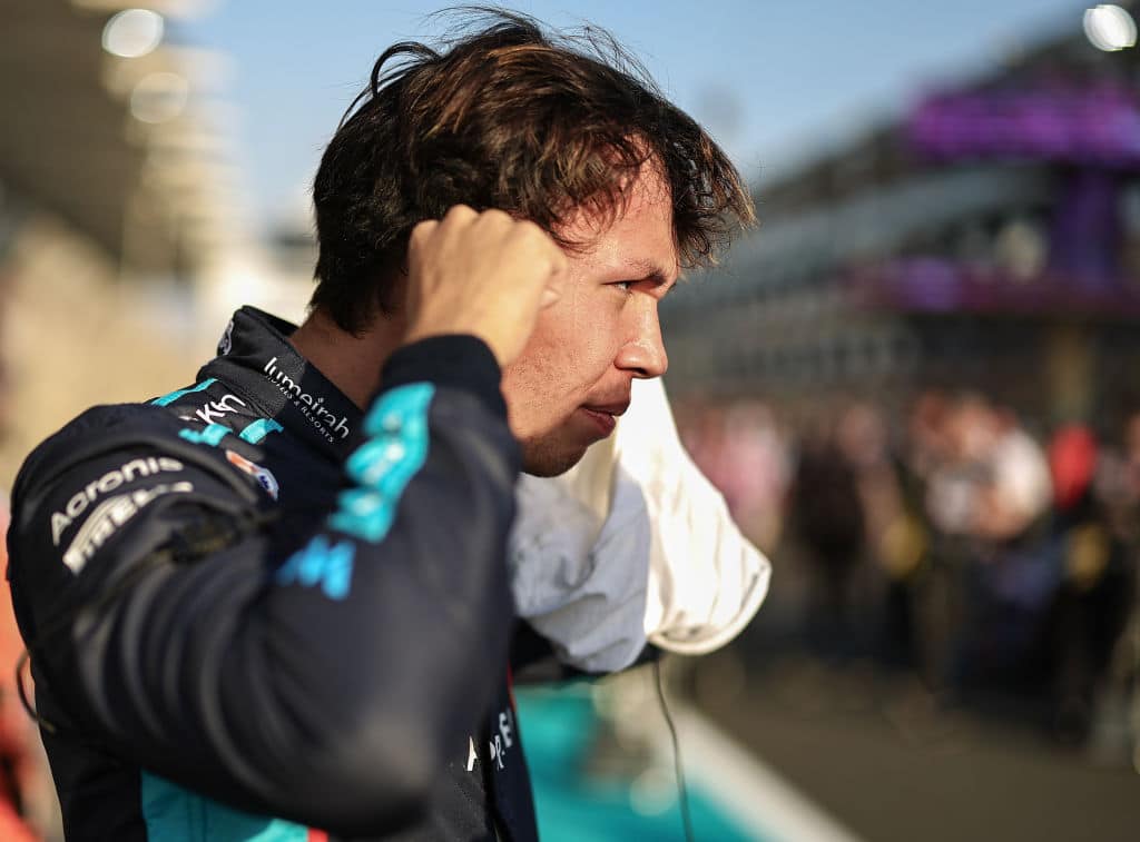 Huhuilu ohi – Alexander Albon jatkaakin Williamsilla
