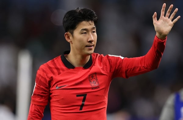 Rasistinen kommentti joukkuekaverista saattaa tuoda pelikieltoa Tottenham-tähdelle Rasistinen kommentti joukkuekaverista saattaa tuoda pelikieltoa Tottenham-tähdelle