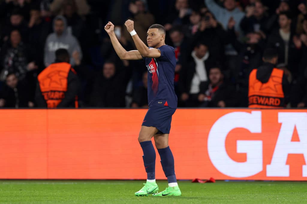 Ranskan liigan palkat julki - Kylian Mbappe omassa kastissaan Ranskan liigan palkat julki – Kylian Mbappe omassa kastissaan