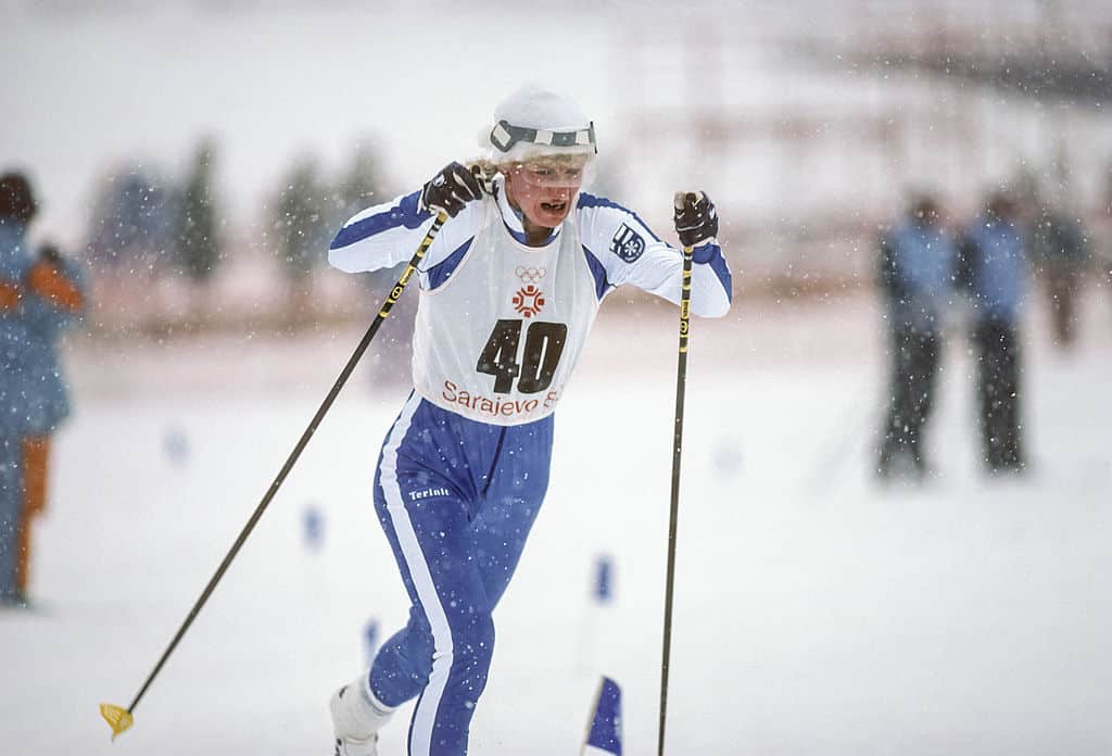 Kirkollinen skandaali kuohutti Marja-Liisa Kirvesniemen olympiahuumassa Kirkollinen skandaali kuohutti Marja-Liisa Kirvesniemen olympiahuumassa