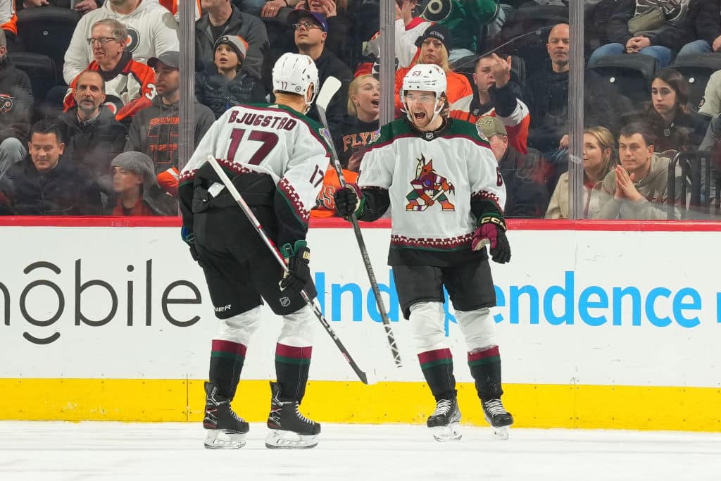 Suomalainen NHL-kiekkoilija kommentoi seuransa isoja vaikeuksia Suomalainen NHL-kiekkoilija kommentoi seuransa isoja vaikeuksia