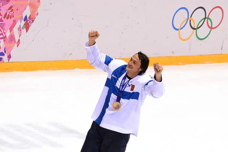 IS: Teemu Selänteen poika lopettaa uransa