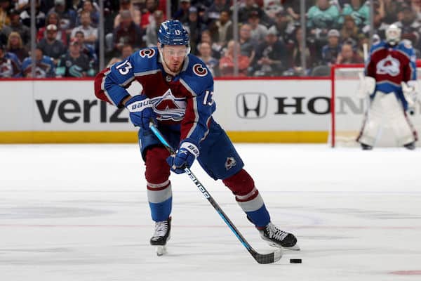 Venäläinen kohutähti tekee paluuta NHL:ssä Venäläinen kohutähti tekee paluuta NHL:ssä