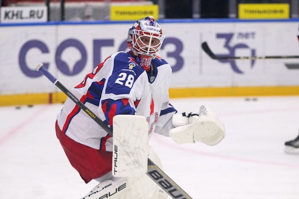 Venäjän armeijaan pakotettu maalivahti on liittynyt NHL-seuran vahvuuteen Venäjän armeijaan pakotettu maalivahti on liittynyt NHL-seuran vahvuuteen